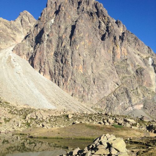 Muraille de Pombie, face Sud de l'Ossau